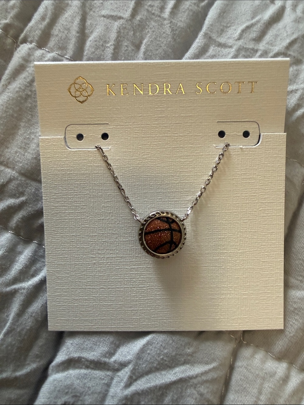 Kendra Scott Brown Glitter 🏀Basketball 🏀 Pendant Necklace ⛹🏼‍♀️